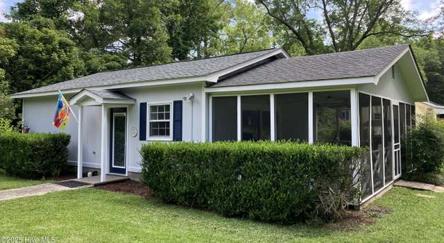 Photo of 215c Battleground Ave, New Bern, NC 28560