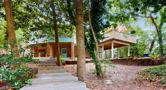 Photo of 114 White Ash Dr, Atlantic Beach, NC 28512