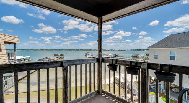 Photo of 304 Lake Place Condo Dr #304, Elizabethtown, NC 28337