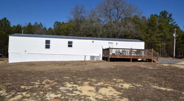 Photo of 215 Raven Ln, West End, NC 27376