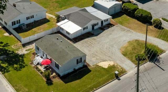 Photo of 114 Pamlico St, Washington, NC 27889