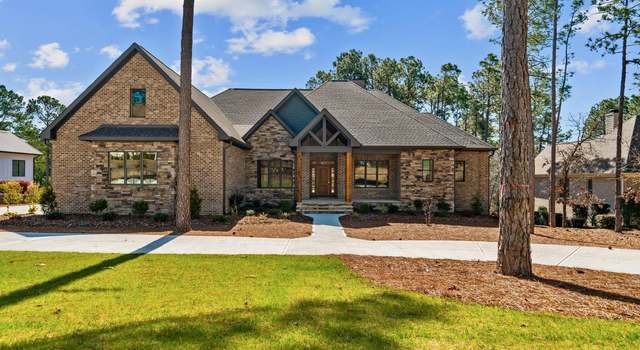 Photo of 190 Eagle Point Ln, Southern Pines, NC 28387