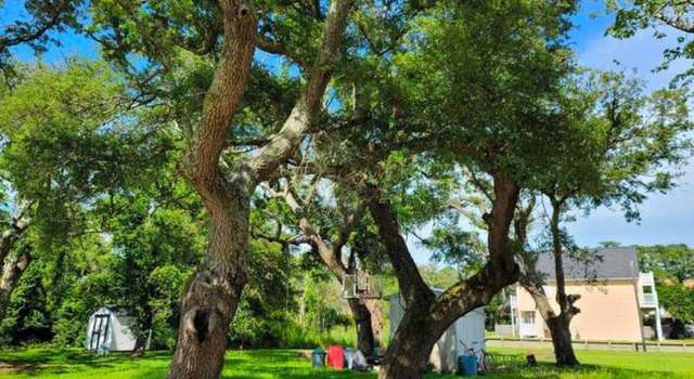 Photo of 114 Lewistown Rd, Beaufort, NC 28516