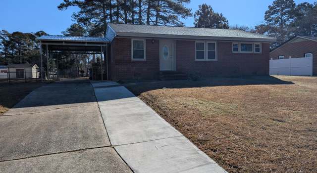 Photo of 608 Hawthorne Ln W, Wilson, NC 27893