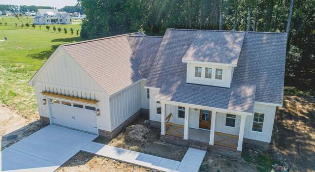 Photo of 179 N Brightleaf Dr, Minnesott Beach, NC 28510