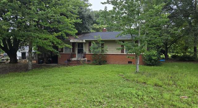 Photo of 402 Locut St, Hamlet, NC 28345