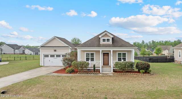 Photo of 104 E Stargrass Cir, Goldsboro, NC 27534