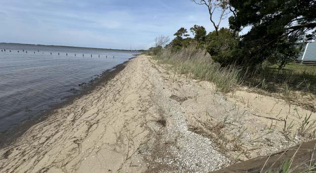 Photo of 233 Bayview Dr, Stumpy Point, NC 27978