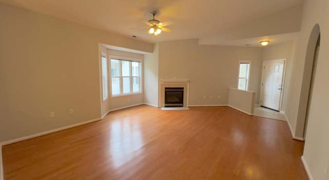 Photo of 1121 Turtle Creek Rd Unit F, Greenville, NC 27858