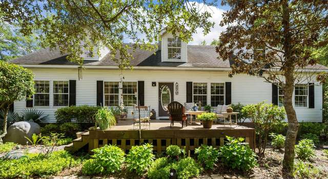 Photo of 270 N Jenkins St Ext, Holly Ridge, NC 28445