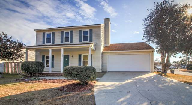 Photo of 3005 Mandy Ln, Morehead City, NC 28557