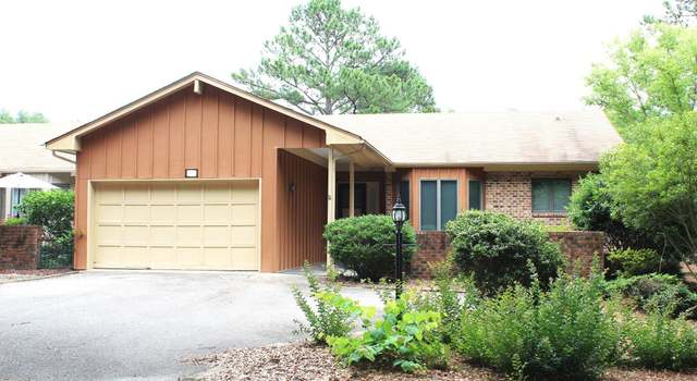 Photo of 711 Burlwood Dr, Southern Pines, NC 28387