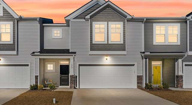 Photo of 372 Trevally Ct, Southport, NC 28461