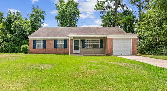 Photo of 511 Sage Ct, Jacksonville, NC 28540