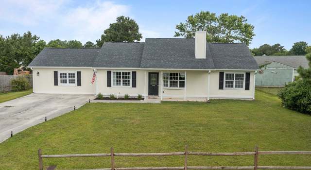 Photo of 329 Buckhead Rd, Hubert, NC 28539