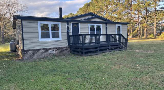 Photo of 1380 Middle Swamp Rd, Corapeake, NC 27926