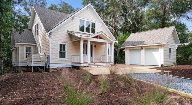 Photo of 122 N Bald Head Wynd, Bald Head Island, NC 28461