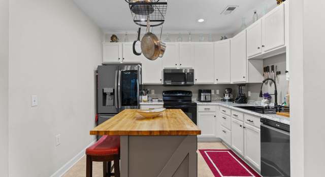Photo of 618 Condo Club Dr Unit 309, Wilmington, NC 28412