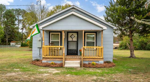 Photo of 191 W Church St, Bethel, NC 27812