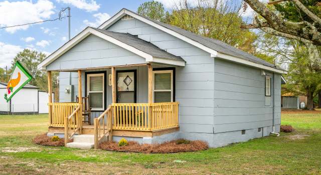 Photo of 191 W Church St, Bethel, NC 27812