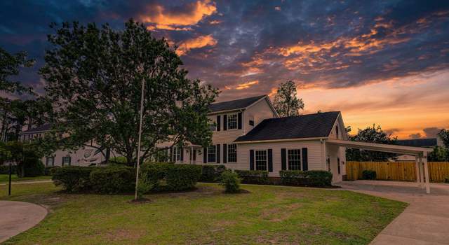 Photo of 6620 Shire Ln, Wilmington, NC 28411