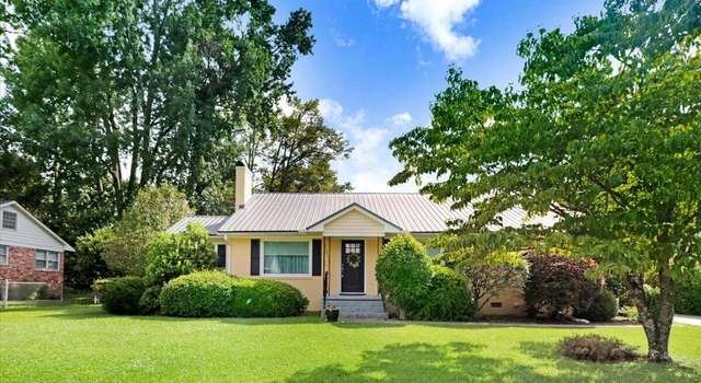 Photo of 2306 Woodview Rd, Kinston, NC 28504