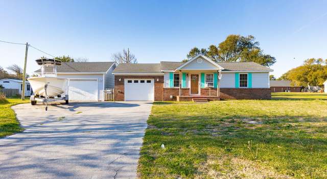 Photo of 472 Cape Lookout Dr, Harkers Island, NC 28531