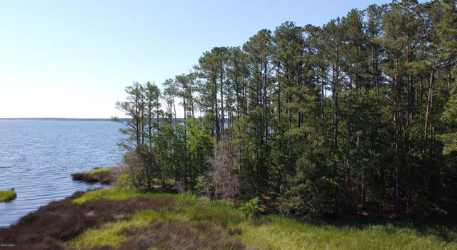 Photo of N/A Hunters Point Dr, Vandemere, NC 28587