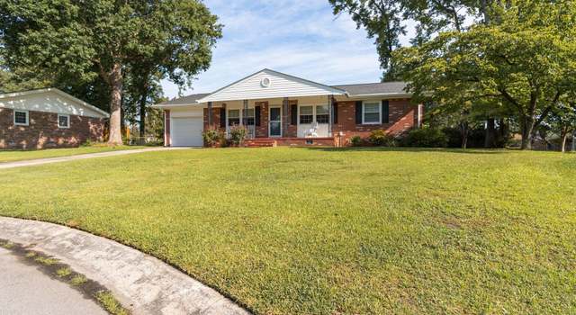 Photo of 102 Estate Dr, Jacksonville, NC 28540