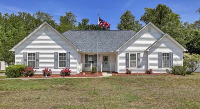 Photo of 303 Double Eagle Rd, Burgaw, NC 28425