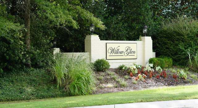 Photo of 6023 Willow Glen Dr, Wilmington, NC 28412