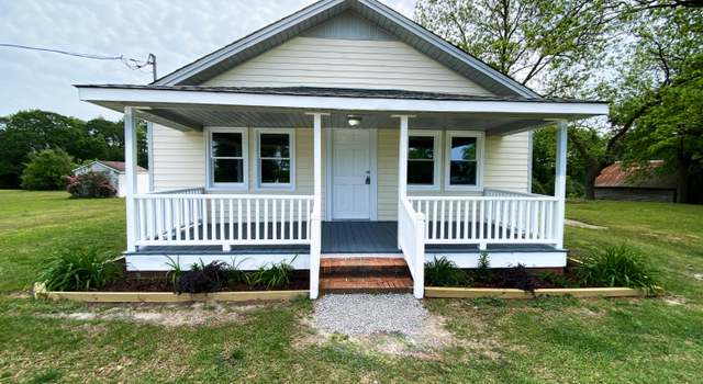 Photo of 789 Crumpler Mill Rd, Salemburg, NC 28385