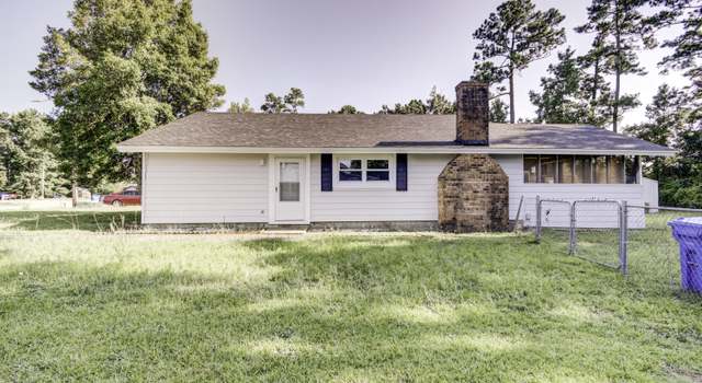 Photo of 306 S Willow Ln, Jacksonville, NC 28546