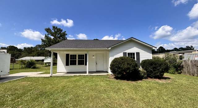 Photo of 134 Harmon St, Clinton, NC 28328