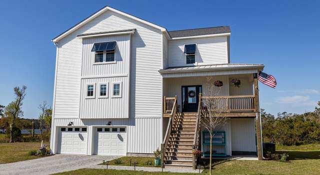 Photo of 124 Tidal Bluffs Ct, Swansboro, NC 28584