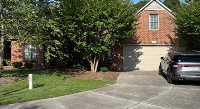 Photo of 411 Village Green Ct, Trent Woods, NC 28562