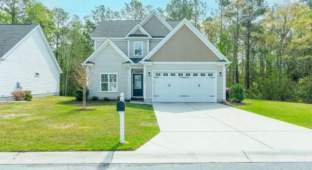 Photo of 1202 Woods Ct, Morehead City, NC 28557