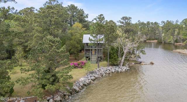 Photo of 388 Matthews Rd, Bayboro, NC 28515