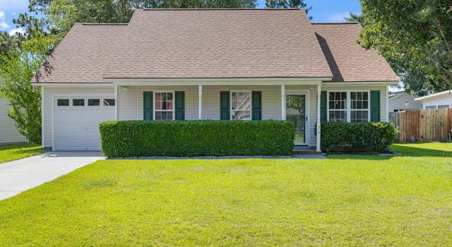 Photo of 719 Oak Branches Close SE, Leland, NC 28451