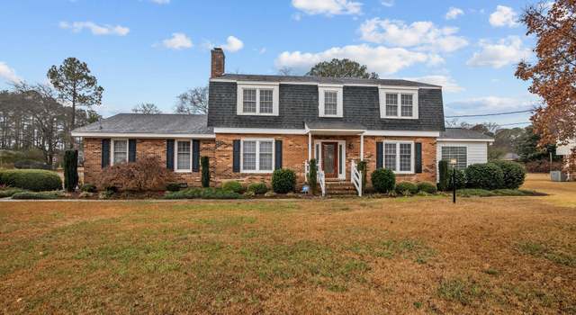 Photo of 401 N Washington St, Pikeville, NC 27863