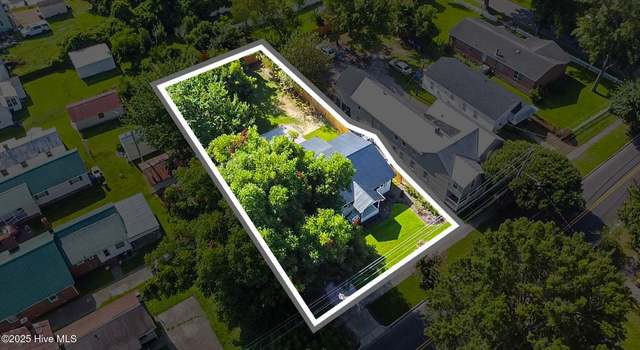 Photo of 308 N Granville St, Edenton, NC 27932