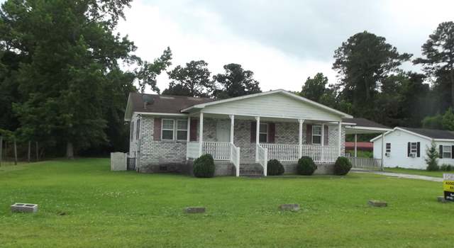 Photo of 225 W South St, Rose Hill, NC 28458