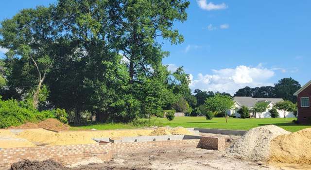 Photo of 2886 Fox Run Cir, Kinston, NC 28504