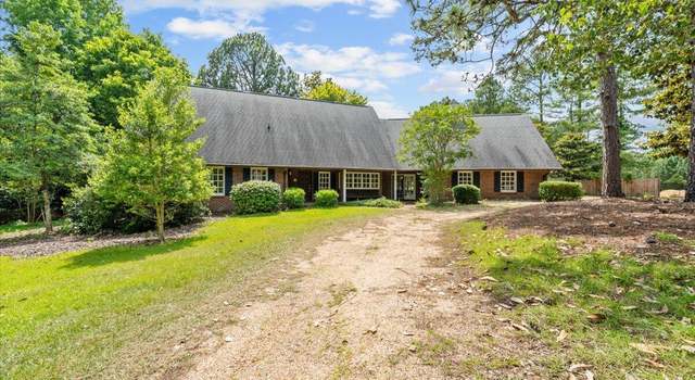 Property at 143 Shagbark Ct, Seven Lakes, NC 27376, 5 beds, 3.5 baths