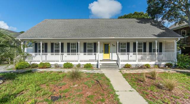 Photo of 117 NE 22nd St, Oak Island, NC 28465
