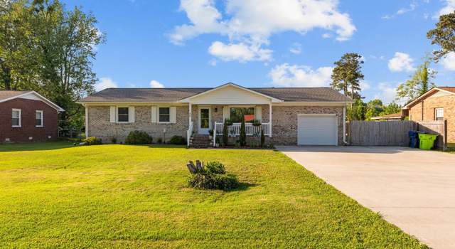 Photo of 215 Forest Hill Dr, Havelock, NC 28532
