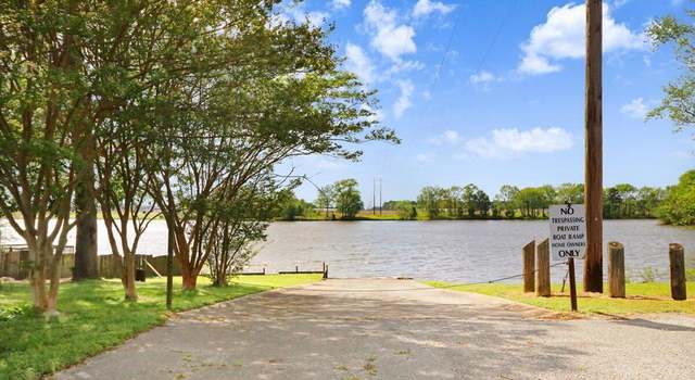 Photo of 103 Hyacinth Rd, Goldsboro, NC 27534