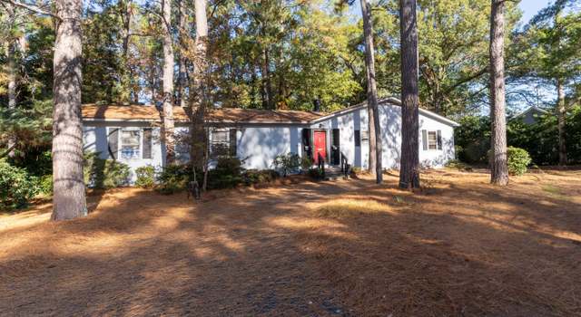 Photo of 420 S Ashe St, Southern Pines, NC 28387