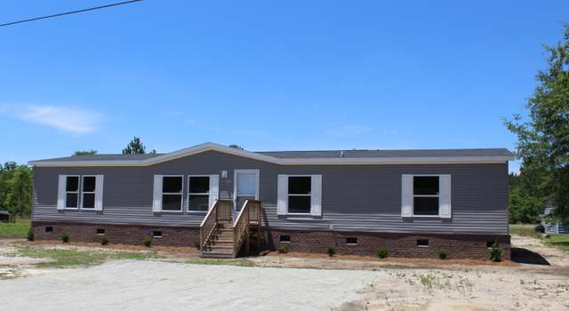 Photo of 224 Mewborn Dr, Beulaville, NC 28518