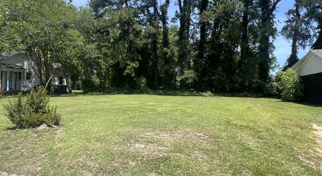Photo of 1016 E 5th St, Washington, NC 27889